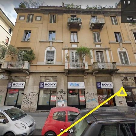 Private Room In A Quiet Apartment In The City Center Milan Exterior photo